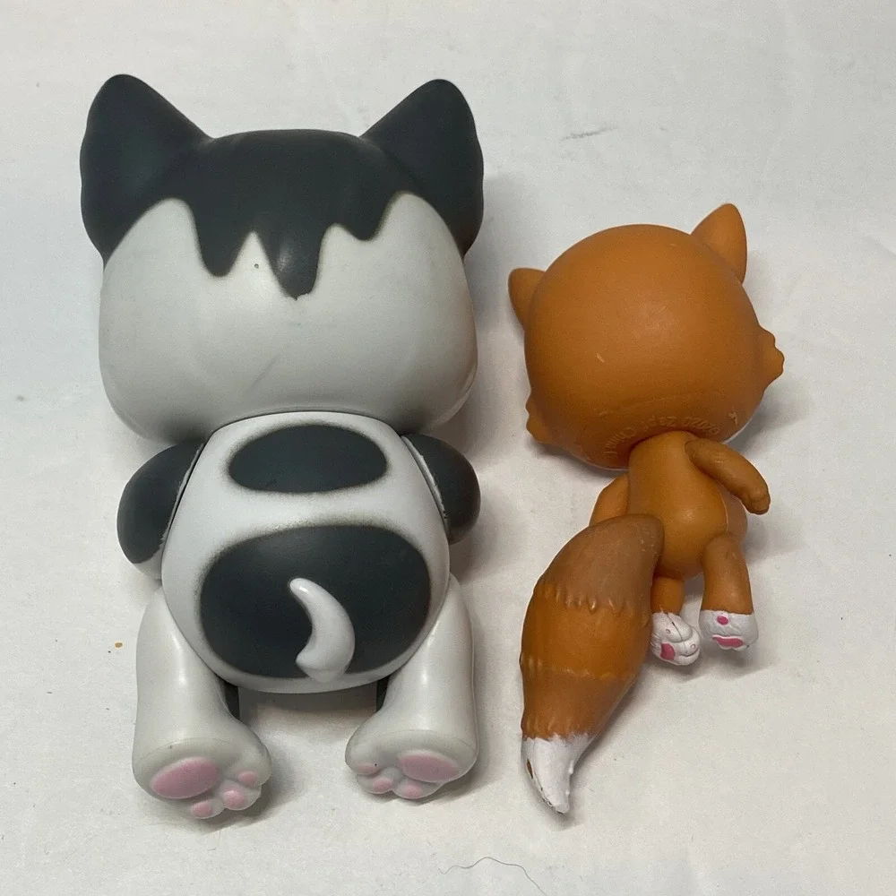 TLC Kritters and‎ More Pet Froends Cats Dogs Fox Mixed Lot Playful Pets HG2